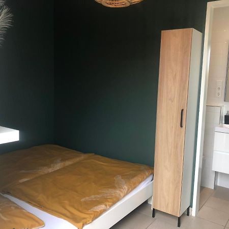 Nieboer Acomodação com café da manhã Vrouwenpolder Exterior foto